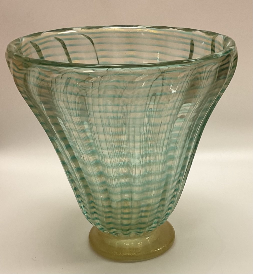 Barovier and Toso Zebrato Large Vase in vibrant green with gold foot and gold dust: Barovier and Toso Zebrato Large Vase in vibrant green with gold foot and gold dust