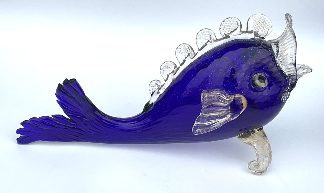 Large Barovier and Toso Murano fish with gold highlights circa 1930s: Large Barovier and Toso Murano fish with gold highlights circa 1930s