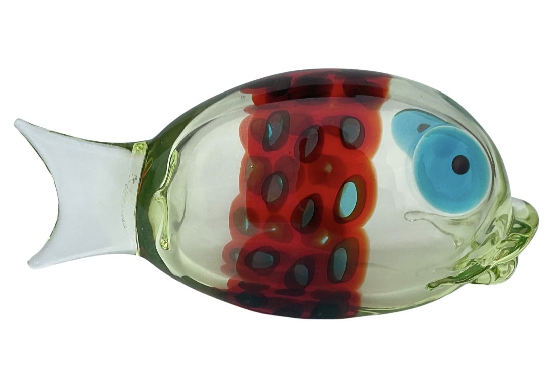 Antonio Da Ros Cenedese Murano Murrine whale sculpture uranium 1960s: Antonio Da Ros Cenedese Murano Murrine whale sculpture circa 1960s done in uranium glass. Glows under black light.