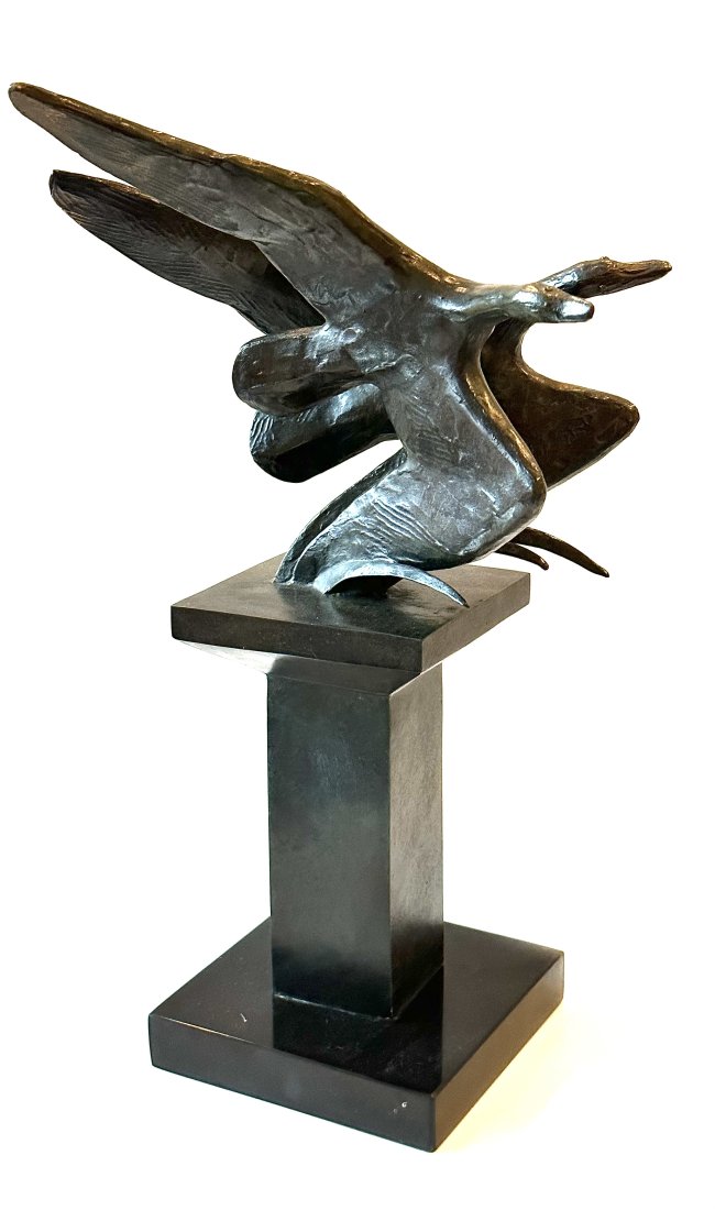 Marshall Maynard Fredericks (1908-1998) Bronze sculpture of ducks in flight (1 of 5)