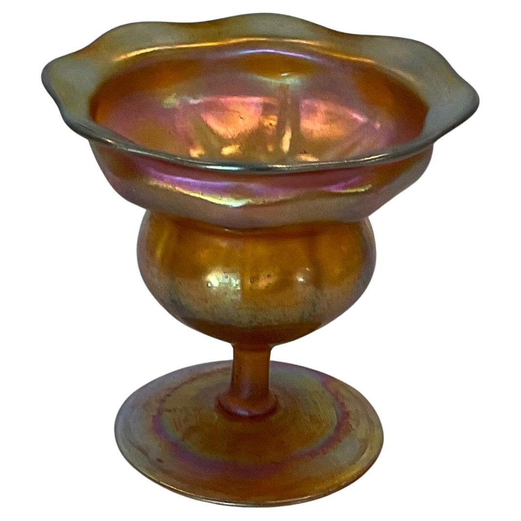 Tiffany Studio Favrille Glass Vase Signed Model 7080C (1 of 2)