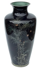 LARGE Cloisonne Yasuyuki style Artist Signed Meiji Era Vase with amazing decoration