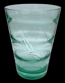 SALIR Franz Pelzel RARE Murano Green art glass diver Vase Circa 1930s with CVM Crown Acid stamp