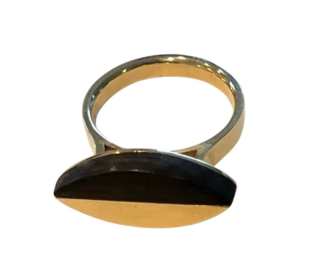 Ed Wiener signed 14K gold and rosewood ring mid century modern: Ed Wiener signed 14K gold and rosewood ring mid century modern. Size is 7. Weight 7.2 grams.