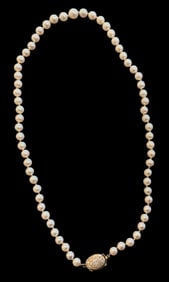 20 inch Strand of pearls with 14k gold and diamond clasp