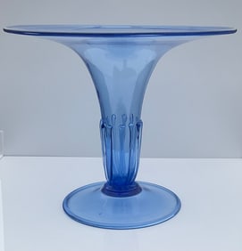 Vittorio Zecchin attributed large Urn Form with applied decoration in blue circa 1930