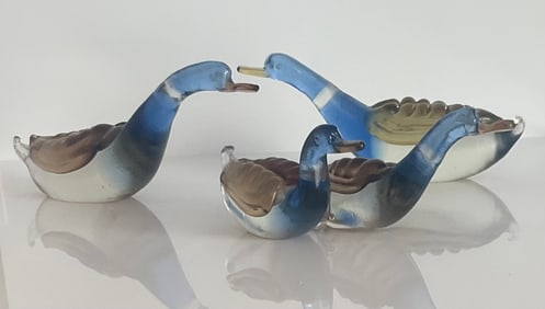 Model 2809 Group of 4 Seguso Vetri D'Arte Corroso glass ducks