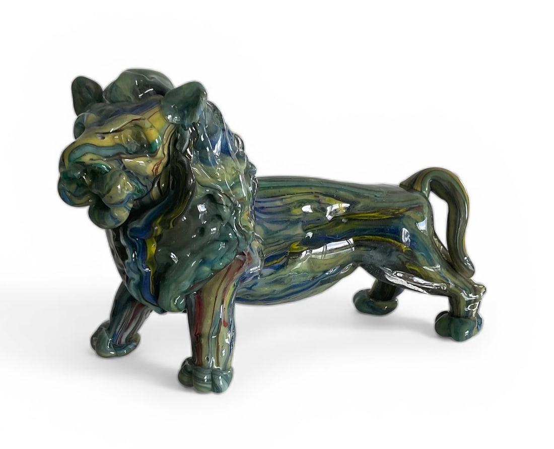 Murano Chalcedony glass figure of a lion: Murano Chalcedony glass figure of a lion