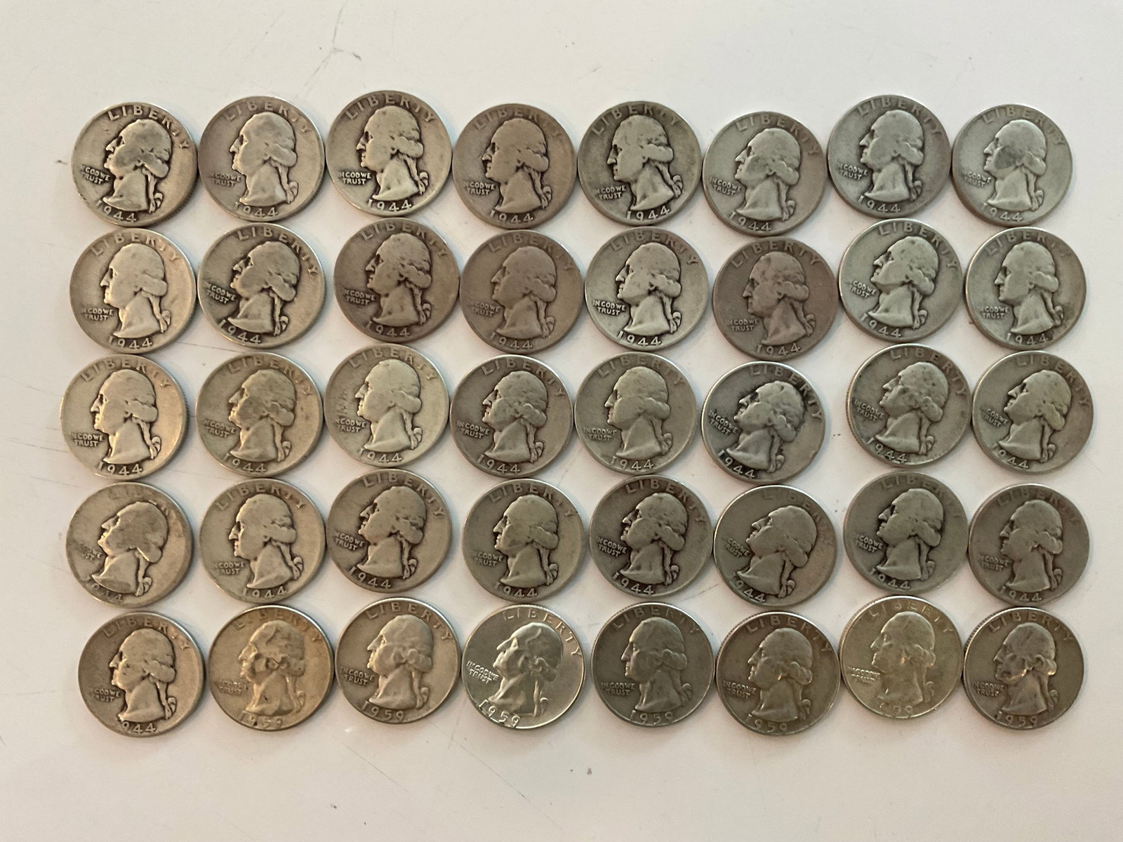 Group of 40 90 percent silver quarters dated 1944 and 1959 (1 of 1)