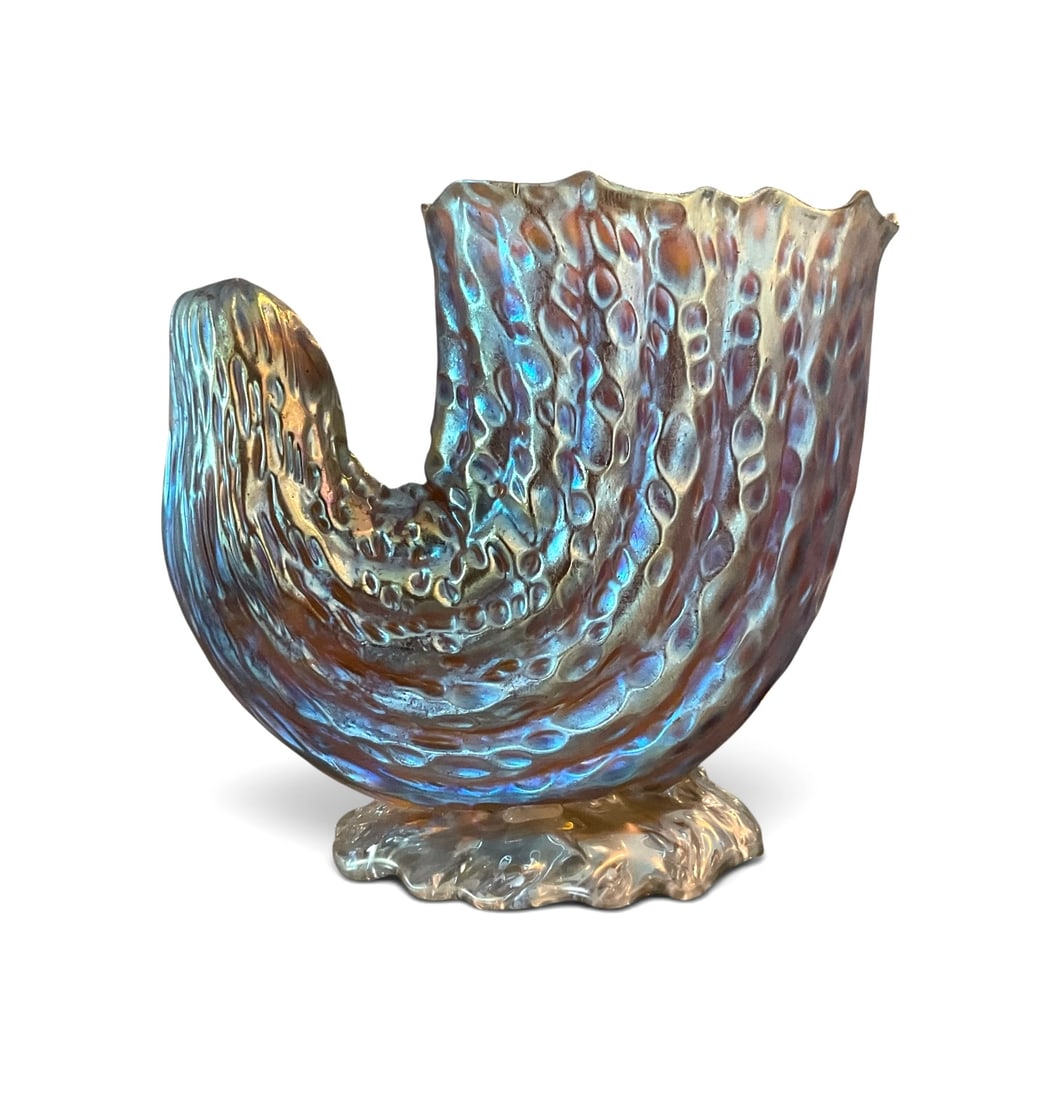 Loetz Austria irredescent art glass shell sculpture (1 of 1)