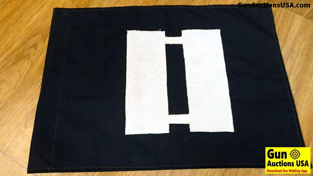 Collector's Militaria. Excellent Condition. 2 Guidon: Collector's Militaria. Excellent Condition. 2 Guidon Flags, Please See Photos. . (40580)