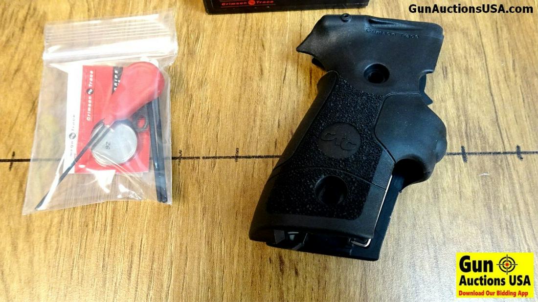 Crimson Trace LG-429 Laser Grip. NEW in Box. Fits Sig: Crimson Trace LG-429 Laser Grip. NEW in Box. Fits Sig Sauer P 228 and P229. (38614)