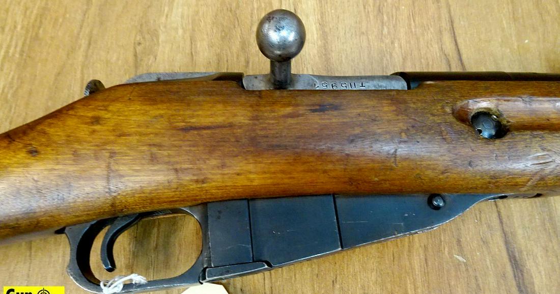 RUSSIAN MOSIN NAGANT 7.62 x 54r Rifle. Good Condition.: RUSSIAN MOSIN NAGANT 7.62 x 54r Rifle. Good Condition. 30:" Barrel. Shiny Bore, Tight Action Strong and Functional. Rifle Retains Military Iron Sights, Sharp Clean Bore, Matching Wood, Missing its Cle
