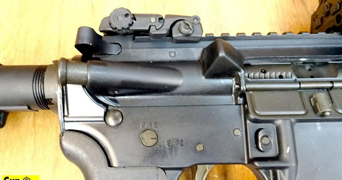 STAG ARMS STAG-15 5.56 MM Rifle. Excellent Condition.: STAG ARMS STAG-15 5.56 MM Rifle. Excellent Condition. 16" Barrel. Shiny Bore, Tight Action This Carbine is a STAG 15 Lower with a Sabre Defense Upper. Barrel is 1:9 Twist with a Stamped 5.56 NATO. Bar