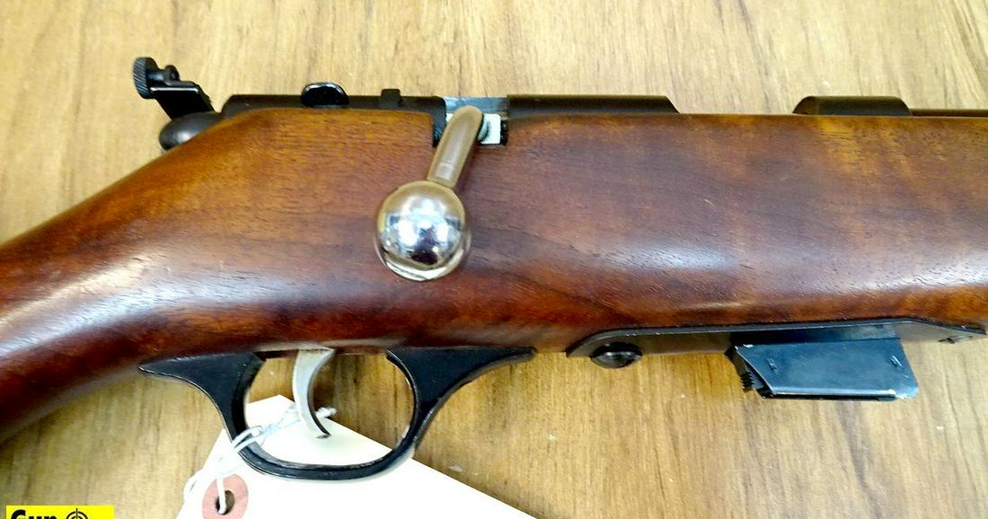 Marlin 80-DL .22 S-L-LR Rifle. Excellent Condition. 24": Marlin 80-DL .22 S-L-LR Rifle. Excellent Condition. 24" Barrel. Shiny Bore, Tight Action Deluxe Model with a Micro-groove Barrel, Receiver is Grooved for Scope Use, Rifle has Correct Peep Sight, Chrom