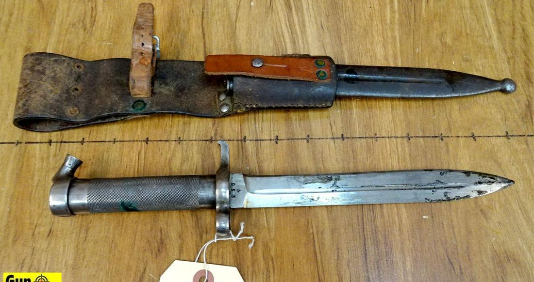 Swedish Bayonet/Scabbard . Good Condition. All Steel: Swedish Bayonet/Scabbard . Good Condition. All Steel Bayonet with Crown Stamp, Scabbard and Frog. . (44155)