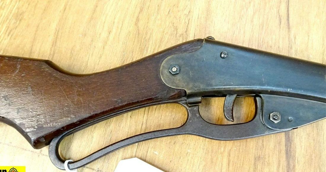 KING 5536 177 Rifle. Good Condition. 18" Barrel. In: KING 5536 177 Rifle. Good Condition. 18" Barrel. In Competition with Daisy, King Manufacturing Produced this One Thousand Shot BB Repeater. Twist the Cap on the End of the Barrel and Fill the Should w