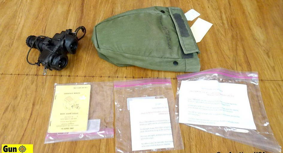 U.S. ARMY AN/PVS/7B COLLECTOR'S Night Vision Goggle. - Oct 24, 2021 ...