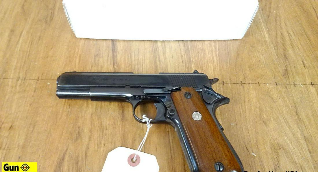 STOEGER LLAMA .45 Pistol. Very Good. 5" Barrel. Shiny Bore, Tight Action Blue Gloss Finish, with: STOEGER LLAMA .45 Pistol. Very Good. 5" Barrel. Shiny Bore, Tight Action Blue Gloss Finish, with Smooth Walnut Llama Grips. Steel Guide Rod, White Dot Front Sight, Iron Rear Sights, Beavertail Safety,
