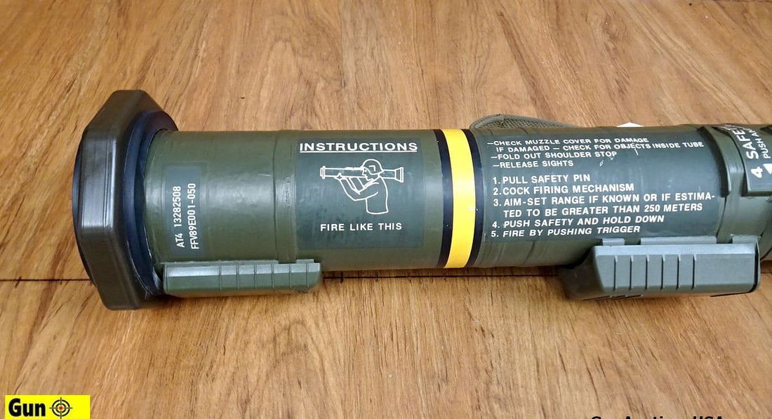 U.S. ARMY Surplus AT4 ANTI TANK . Very Good. INERT Shoulder Fired Recoilless Anti Tank Weapon.: U.S. ARMY Surplus AT4 ANTI TANK . Very Good. INERT Shoulder Fired Recoilless Anti Tank Weapon. INERT. 39.5" Long, 7" Wide. Includes Should Strap. . SN: ANTI TANK WEAPON (64078)