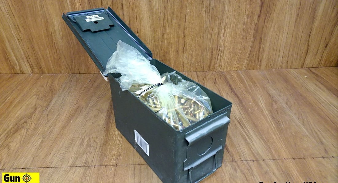 Federal .223 REM Ammo. 1000 Rds, FMJ, With Metal Ammo Can. . (64738): Federal .223 REM Ammo. 1000 Rds, FMJ, With Metal Ammo Can. . (64738)