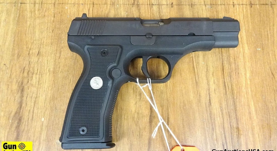 Colt ALL AMERICAN MODEL 2000 9MM Semi Auto Pistol. Like New. 4.5" Barrel. DA, with Polymer Frame,: Colt ALL AMERICAN MODEL 2000 9MM Semi Auto Pistol. Like New. 4.5" Barrel. DA, with Polymer Frame, Steel Slide and Barrel, Factory Iron Sights, Locked Breech, Rotating Barrel, Internal Safeties, Includ