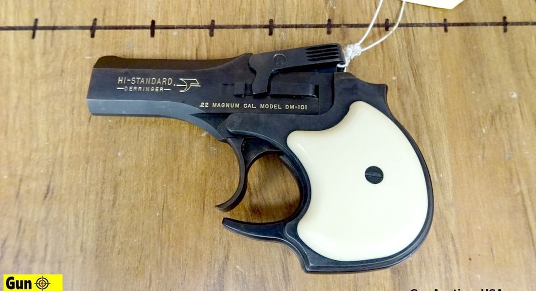 HIGH STANDARD MFG. CO. DM-101 .22 MAGNUM Break Action Derringer Pistol . Excellent. 3.5" Barrel.: HIGH STANDARD MFG. CO. DM-101 .22 MAGNUM Break Action Derringer Pistol . Excellent. 3.5" Barrel. Shiny Bore, Tight Action Beautiful Deep Blue Finish, Break Action, White Polymer Grips, Cartridge Extra