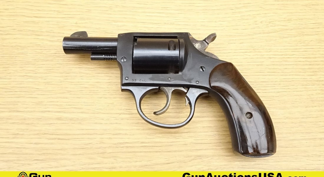 IVER JOHNSON CADET .32 CAL OLD SCHOOL Revolver. Very Good. 2" Barrel. Shiny Bore, Tight Action 5: IVER JOHNSON CADET .32 CAL OLD SCHOOL Revolver. Very Good. 2" Barrel. Shiny Bore, Tight Action 5 Shot Cylinder, DA, with Bakelite Grip, Blade Front Sight, and Gutter Rear Sight.. SN: B18226 USA (68341