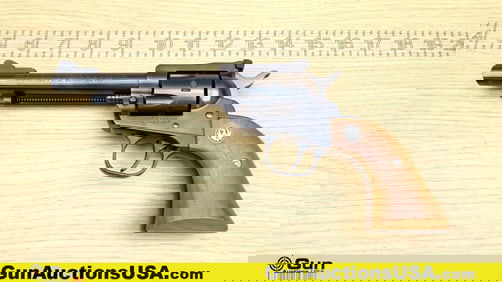 RUGER NEW MODEL SINGLE-SIX .32 H&R MAGNUM Revolver. Excellent. 5.5" Barrel. Shiny Bore, Tight Action