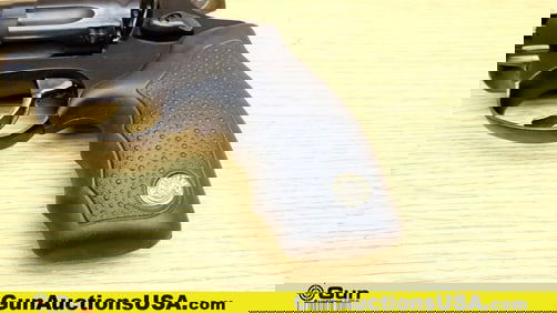 Taurus M17C .17 HMR Revolver. Like New. 4" Barrel. Features a Deep Blue Finish, 8 Shot Fluted