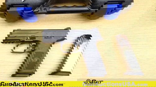 FNH USA FNS-40 .40 S&W Pistol. Excellent. 4" Barrel. Shiny Bore, Tight Action Semi Auto The FNS-40