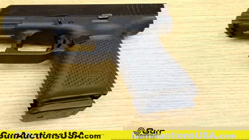 Glock 19 GEN 5 9X19 Pistol. Very Good. 4" Barrel. Shiny Bore, Tight Action Semi Auto The Glock 19