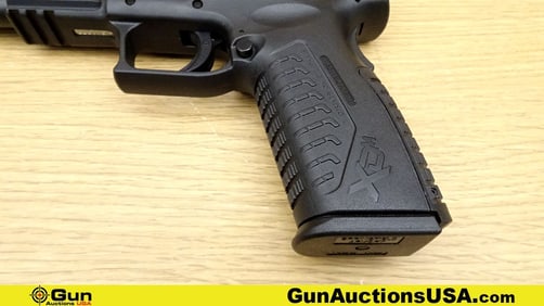 SPRINGFIELD XDM-10 5.25 10MM AUTO MATCH BARREL Pistol. Excellent. 5 1/8" Barrel. Shiny Bore, Tight