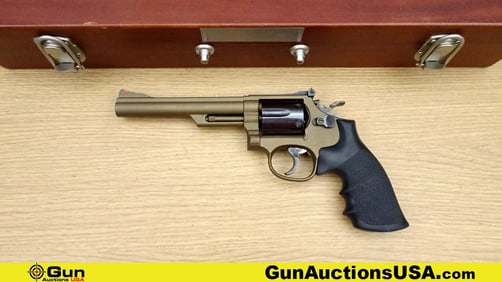 S&W 19-5 .357 MAGNUM Revolver. Very Good. 5 7/8" Barrel. Shiny Bore, Tight Action Features a Case