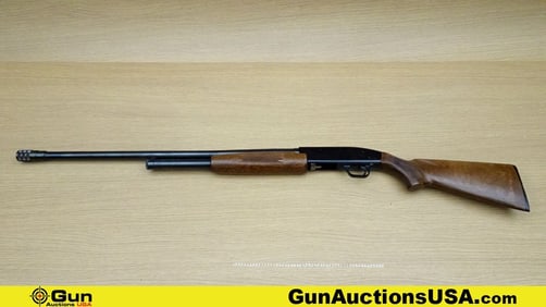Mossberg NEW HAVEN 600AT 12GA Shotgun. Good Condition. 28" Barrel. Shiny Bore, Tight Action Pump