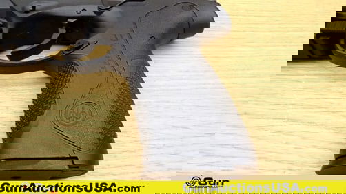 Beretta PX4 STORM .40 S&W Pistol. Excellent. 4" Barrel. Shiny Bore, Tight Action Semi Auto The PX4