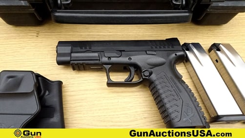 SPRINGFIELD XDM-40 .40 S&W MATCH BARREL Pistol. Excellent. 4.5" Barrel. Shiny Bore, Tight Action