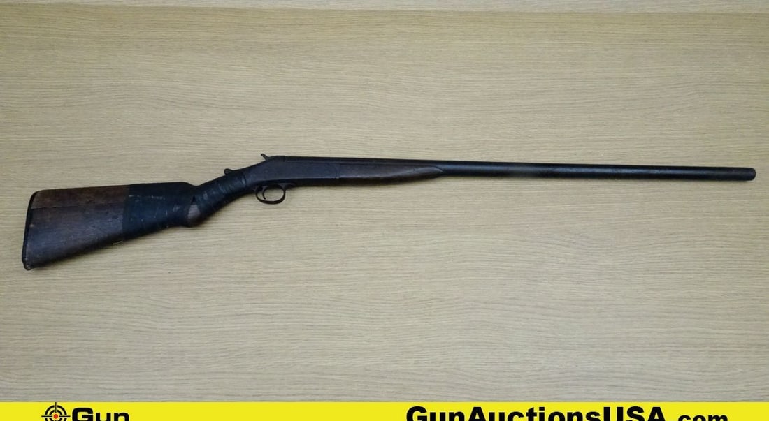 H&R12 ga. Shotgun. Needs Repair. 30" Barrel. Dark Bore Break Action Steel Receiver and Barrel,: H&R12 ga. Shotgun. Needs Repair. 30" Barrel. Dark Bore Break Action Steel Receiver and Barrel, Straight Grained Wood Stock, Polymer Butt Plate, Single Shot. NEEDS REPAIR. Wood Stock Needs Replacement 