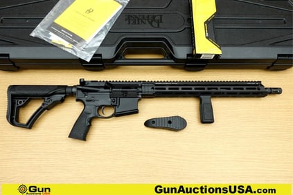 DANIEL DEFENSE DDM4 V7 .223-5.56MM Rifle. Excellent. 16" Barrel. Shiny Bore, Tight Action Semi Auto