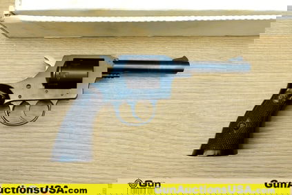 H&R INC 929 .22 LR COLLECTOR'S Revolver. Like New. 4" Barrel. Features a Blued Steel Frame and