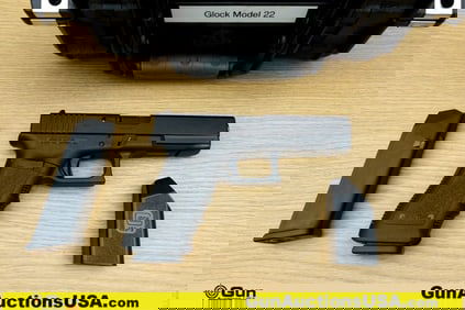 Glock 22 40 S&W Pistol. Excellent. 4 3/8" Barrel. Shiny Bore, Tight Action Semi Auto A popular