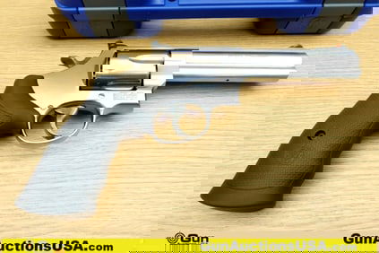 Smith & Wesson 629-6 .44 MAGNUM Revolver. Like New. 5" Barrel. Stainless Steel, Heavy Lug Barrel,