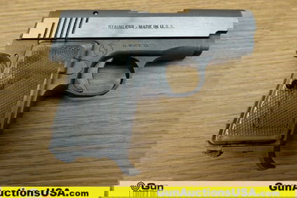 AMT BACK UP 380 ACP / 9MM KURTZ Pistol. Very Good. 2.5" Barrel. Shiny Bore, Tight Action Semi Auto