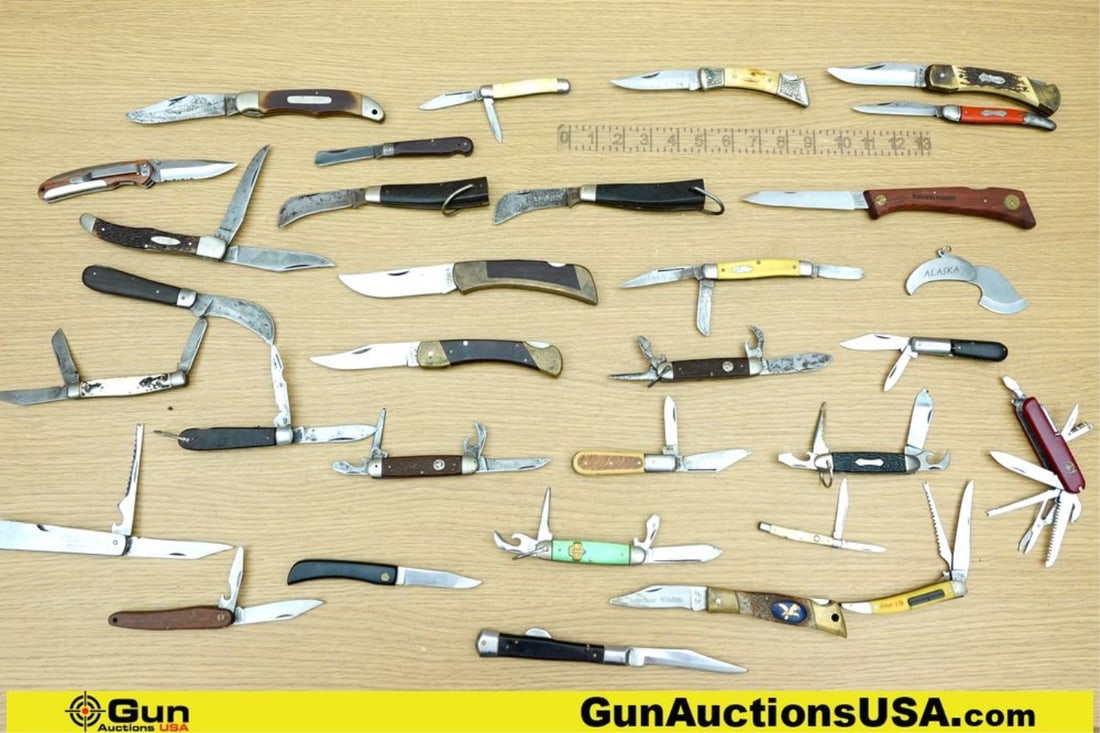 Folding Knives. Good Condition. Lot of 32; Folding Knives.. (72347) (GSCN68): Folding Knives. Good Condition. Lot of 32; Folding Knives.. (72347) (GSCN68)