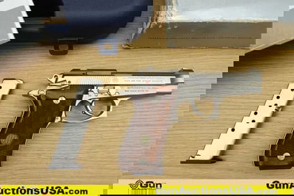 BERETTA 85 FS CHEETAH 380 ACP Pistol. Like New. 3.75" Barrel. Shiny Bore, Tight Action Semi Auto The