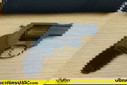 TAURUS 327 .327 FED. MAG. Revolver. Excellent. 2" Barrel. Shiny Bore, Tight Action This robust,