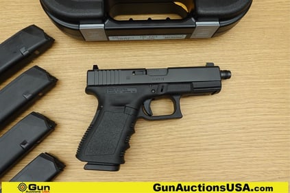 Glock 19 9X19 Pistol. Excellent. 4.5" Barrel. Shiny Bore, Tight Action Semi Auto Steel Blackened