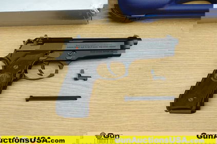 BERETTA 92FS 9MM LUGER Pistol. Like New. 5 7/8" Barrel. Semi Auto The 92FS 9mm Luger pistol is a