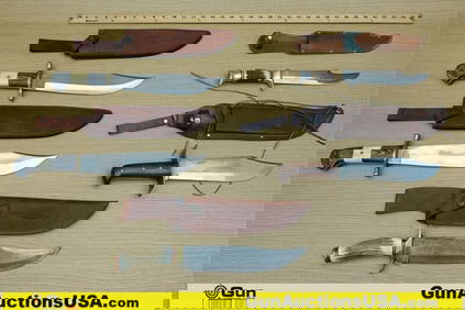 Timber Rattler, Etc. Fixed Blade Knives. Very Good. 5 Fixed Blade Knives w/ Sheaths.. (70979)