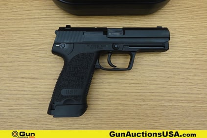 H&K USP 40 S&W Pistol. Excellent. 4" Barrel. Shiny Bore, Tight Action Semi Auto This